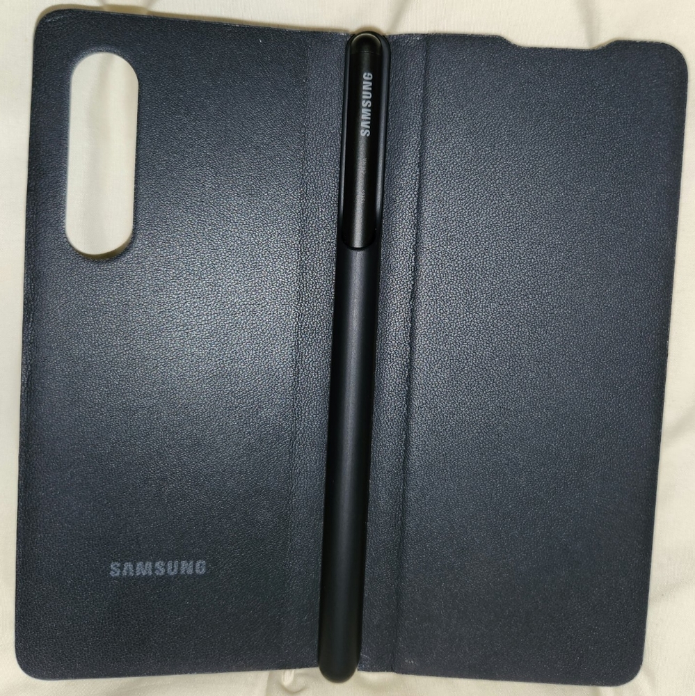 Samsung Fold 3 S pen cover